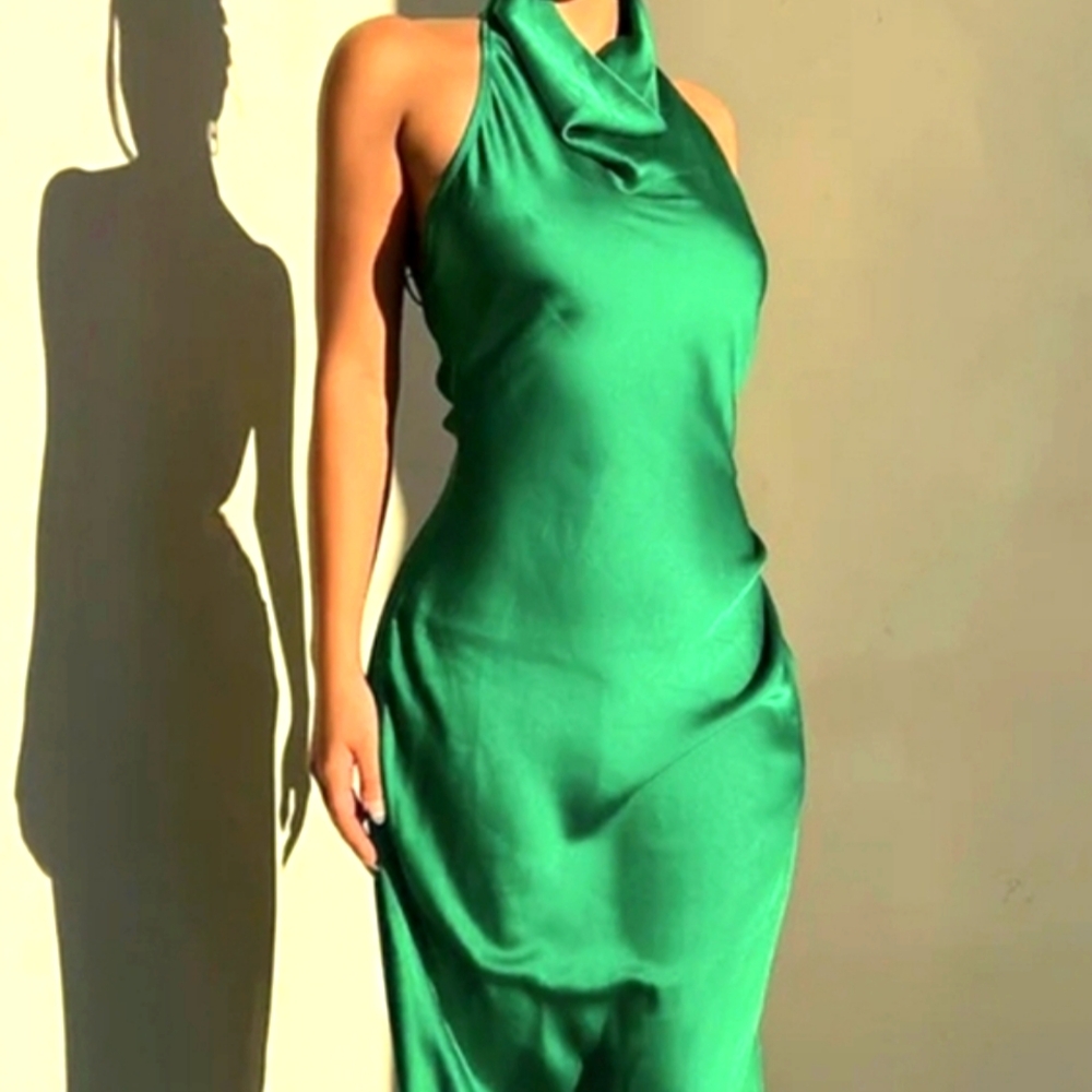 Miss Lola “Night Gala” Halter Neck Satin Maxi Dress – Black – Size L – NWT